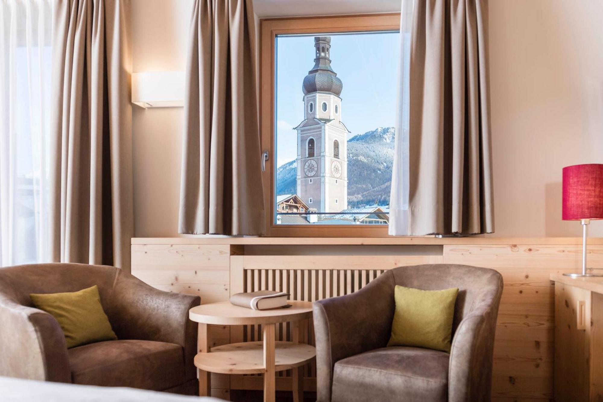 Hotel Villa Kastelruth Екстер'єр фото