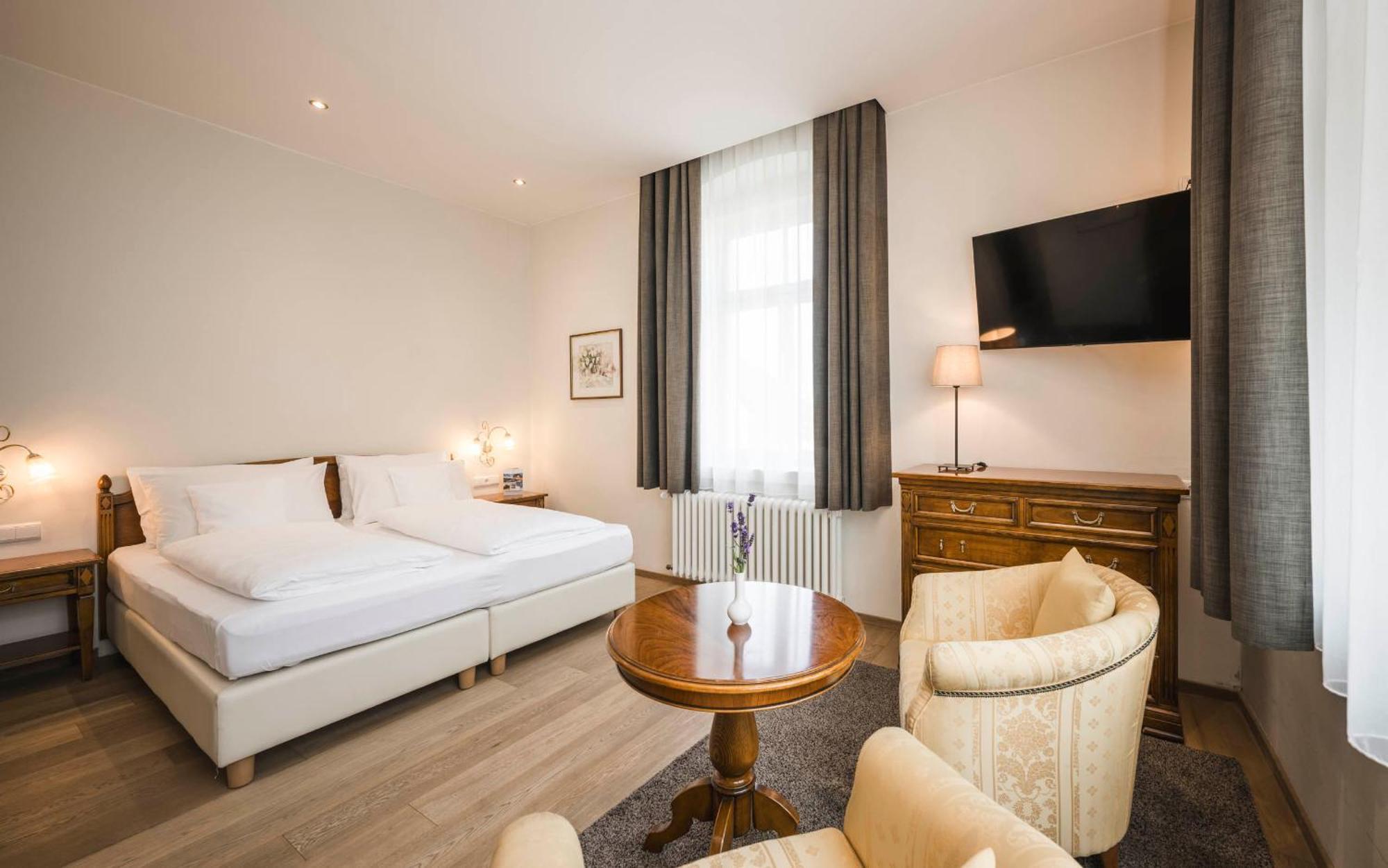 Hotel Villa Kastelruth Екстер'єр фото
