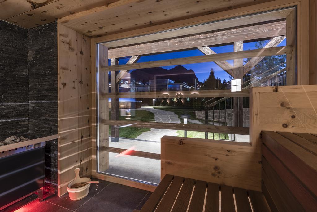 Hotel Villa Kastelruth Екстер'єр фото