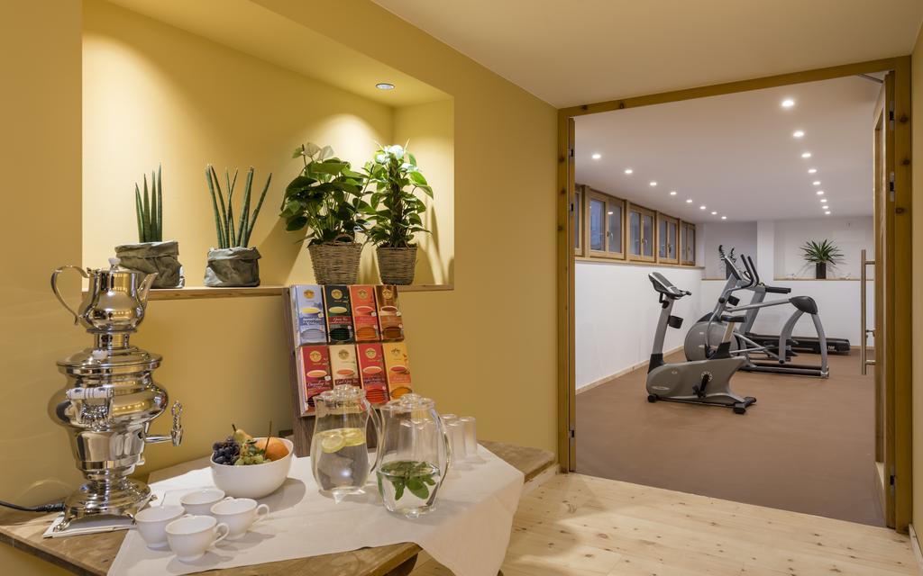 Hotel Villa Kastelruth Екстер'єр фото