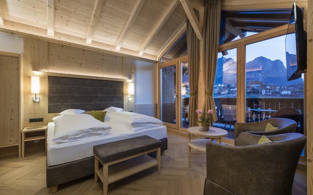 Hotel Villa Kastelruth Екстер'єр фото