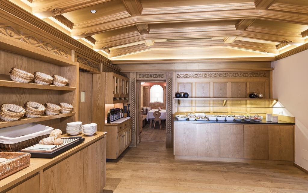 Hotel Villa Kastelruth Екстер'єр фото